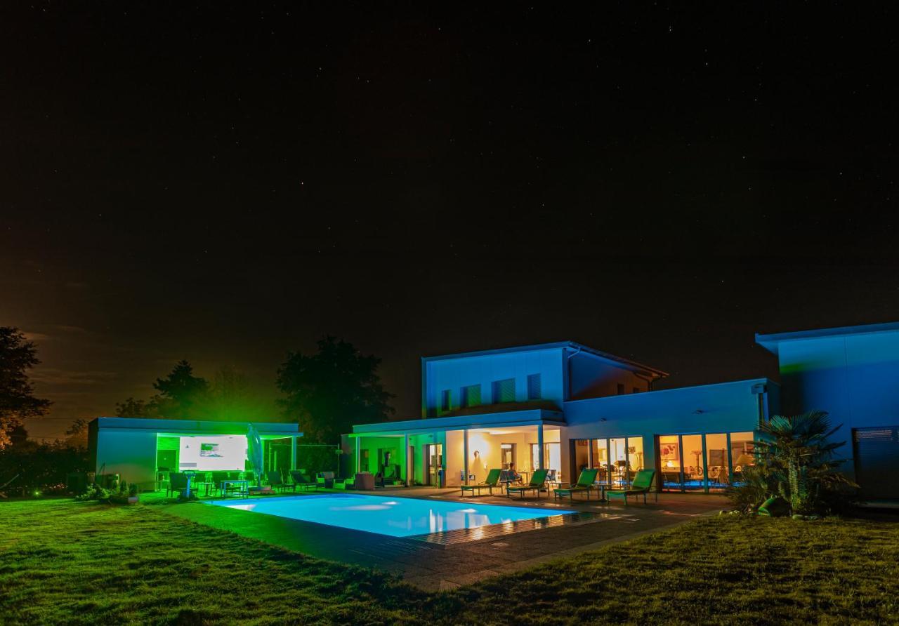 Domaine Georges V Bed & Breakfast Saint-Junien Exterior photo