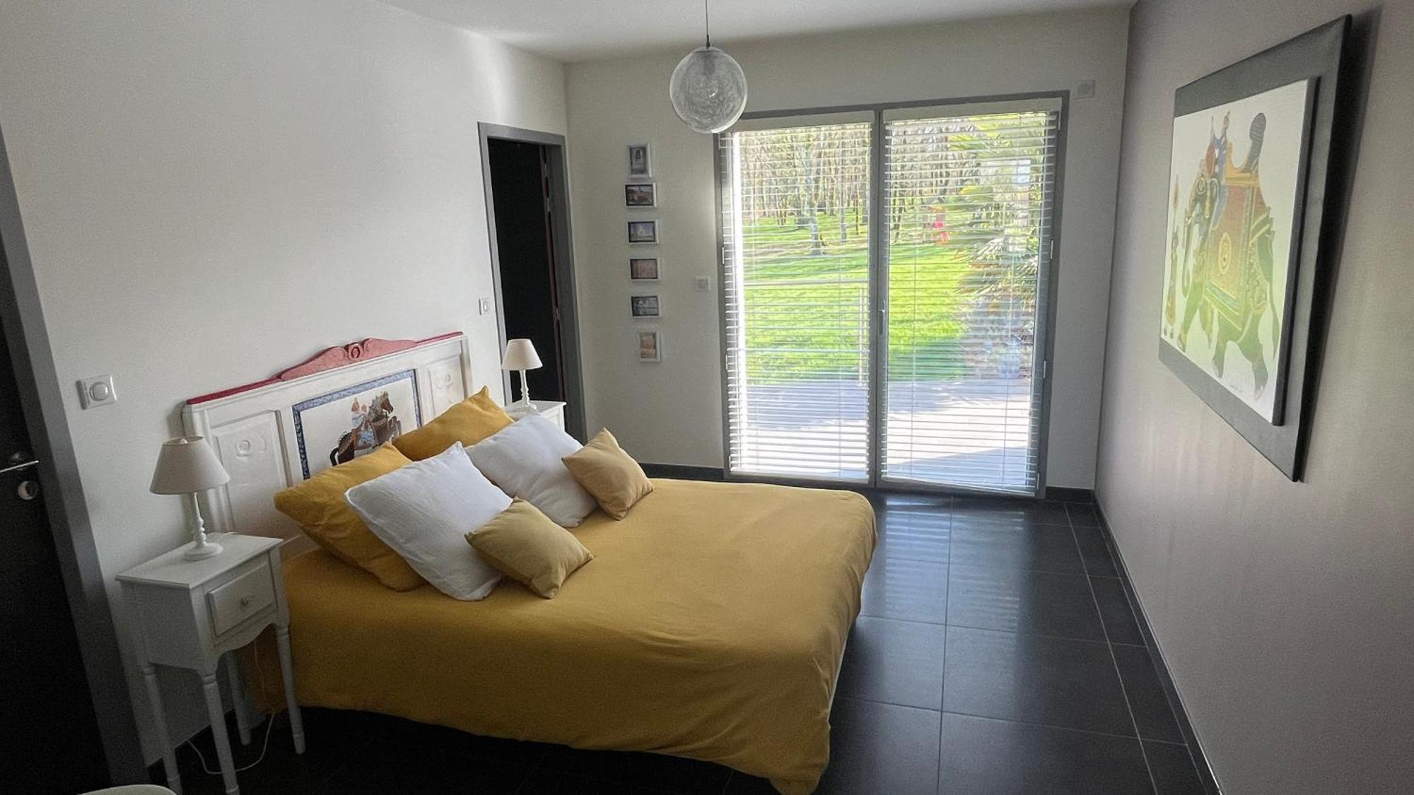 Domaine Georges V Bed & Breakfast Saint-Junien Exterior photo